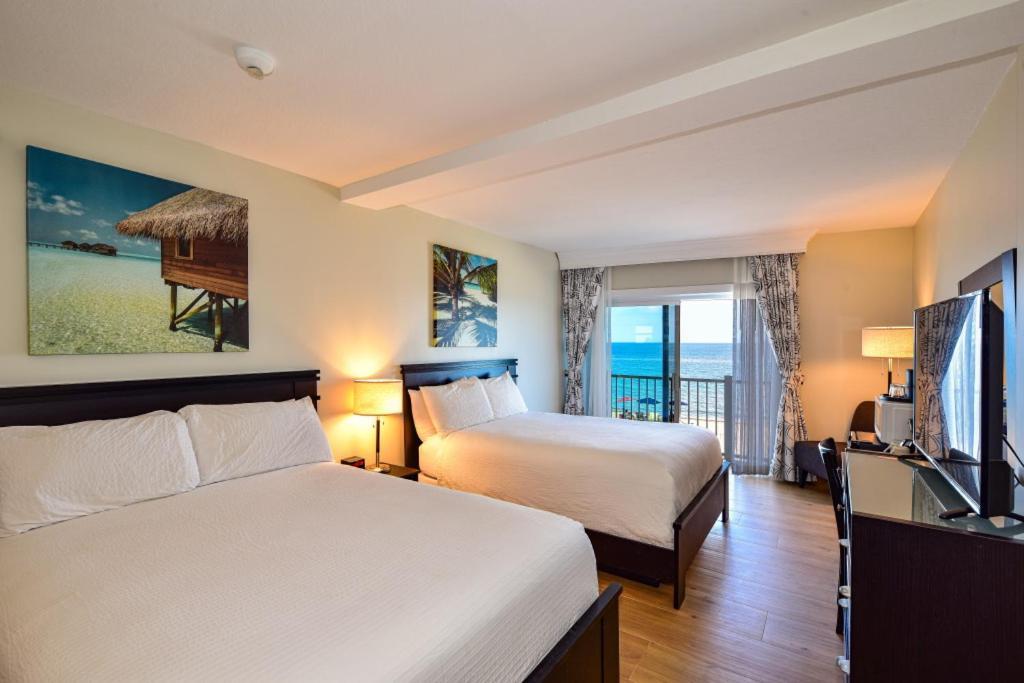 Oceanfront Queen Room,1008819502:JPEG