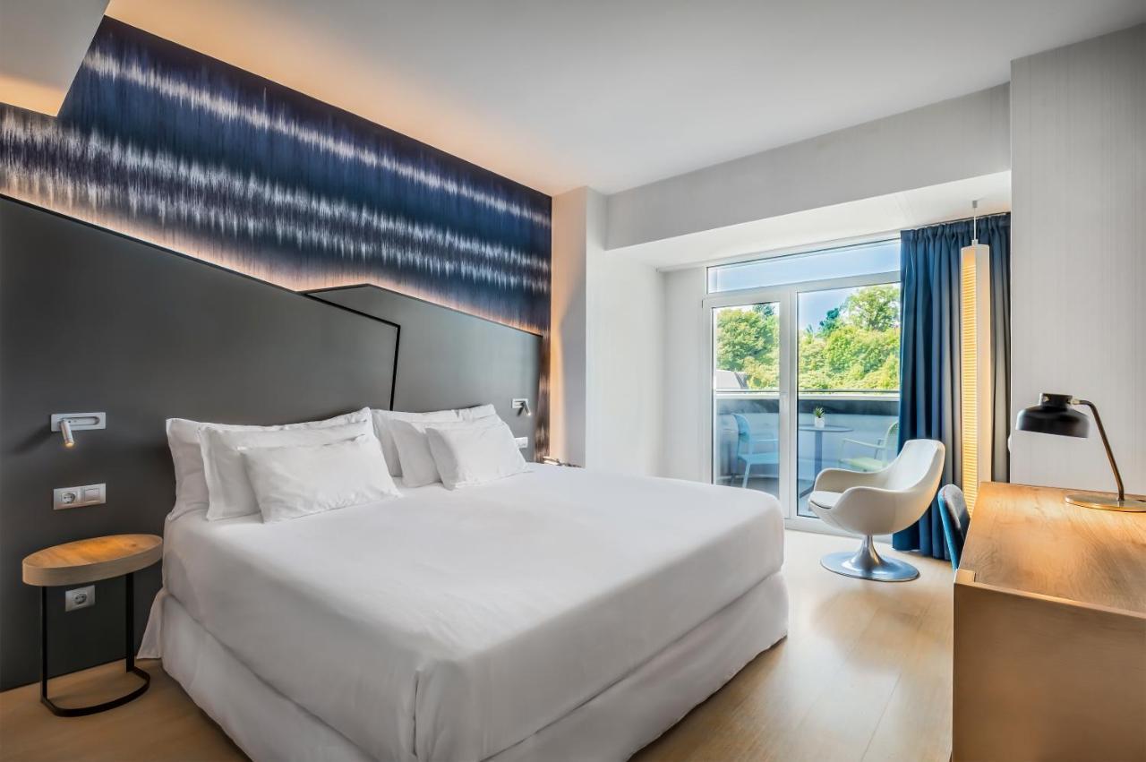 Deluxe Room,1018094134:JPEG