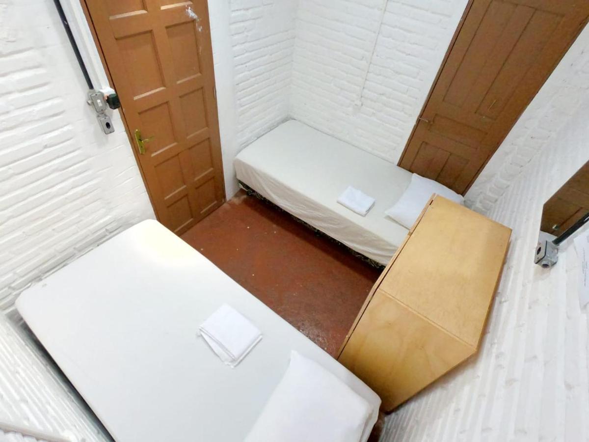 Bed 2-Bed Male Dormitory Room,1009772356:JPEG