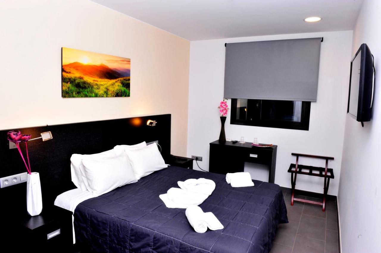 Double Room,1071035344:JPEG