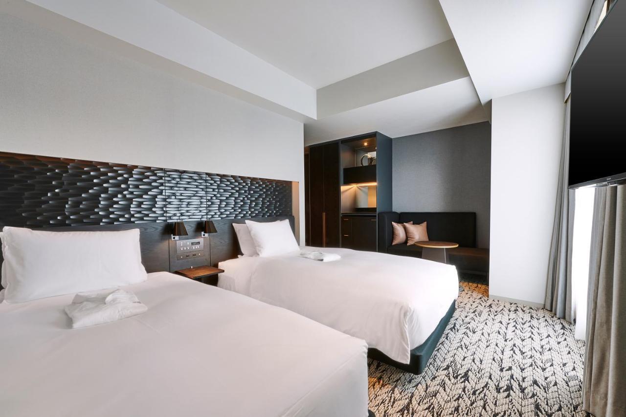 Standard Twin Room - Smoking (E-Cigarettes Only),1089234610:JPEG