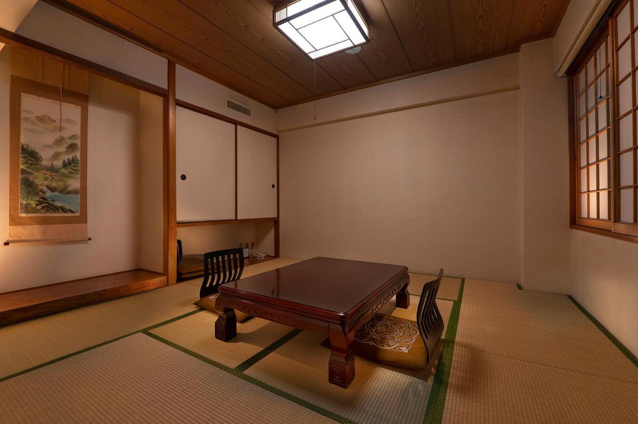 Japanese-Style Quadruple Room,1588137265:JPEG
