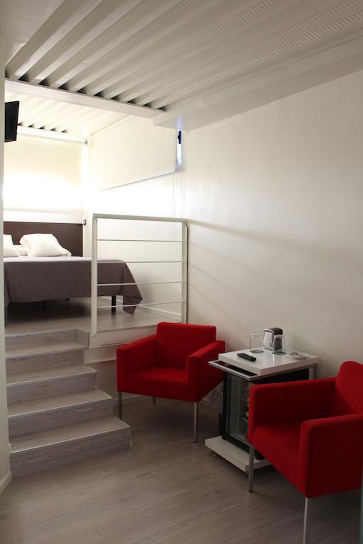 Double Room,1535494441:JPEG