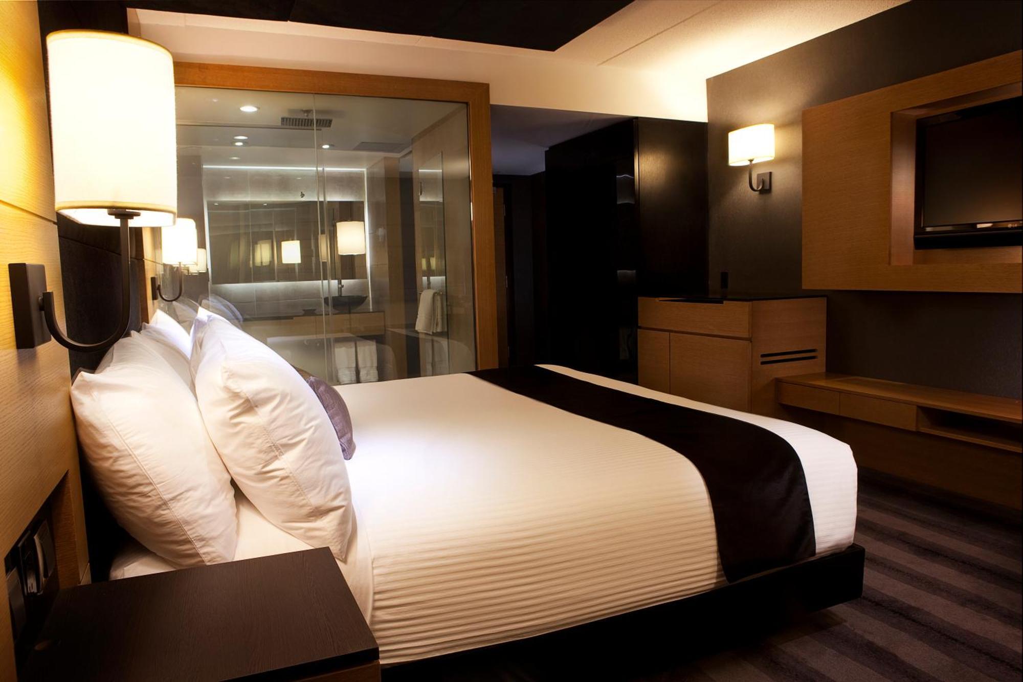 Premier King Room,1282998769:JPEG