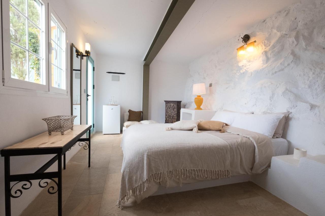 Double Room with Private Bathroom,1245507880:JPEG