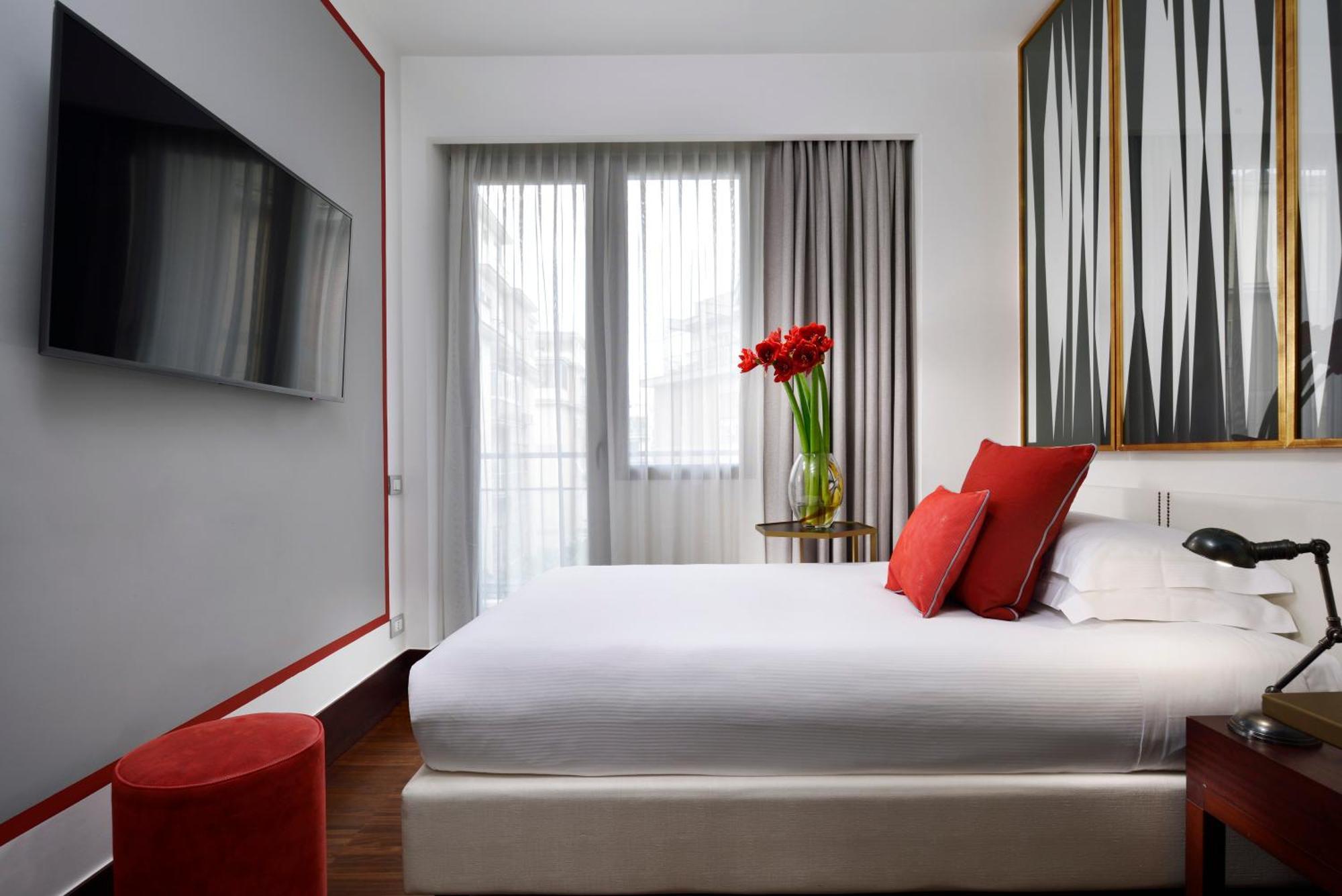 Single Room - French Bed,632093415:JPEG