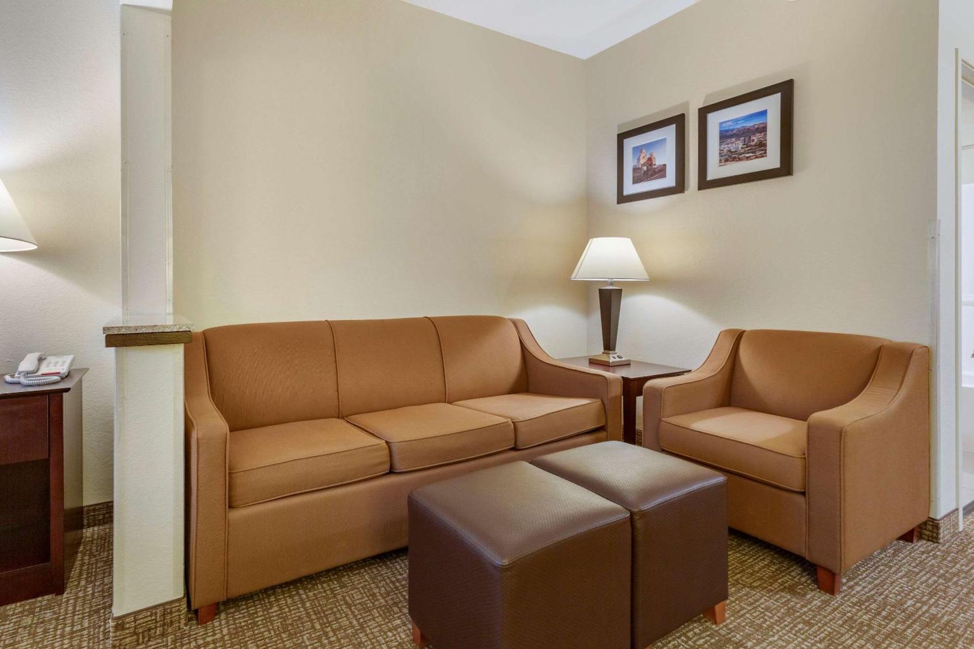 Double Room with Two Double Beds - Accessible/Non-Smoking,1278361789:JPEG