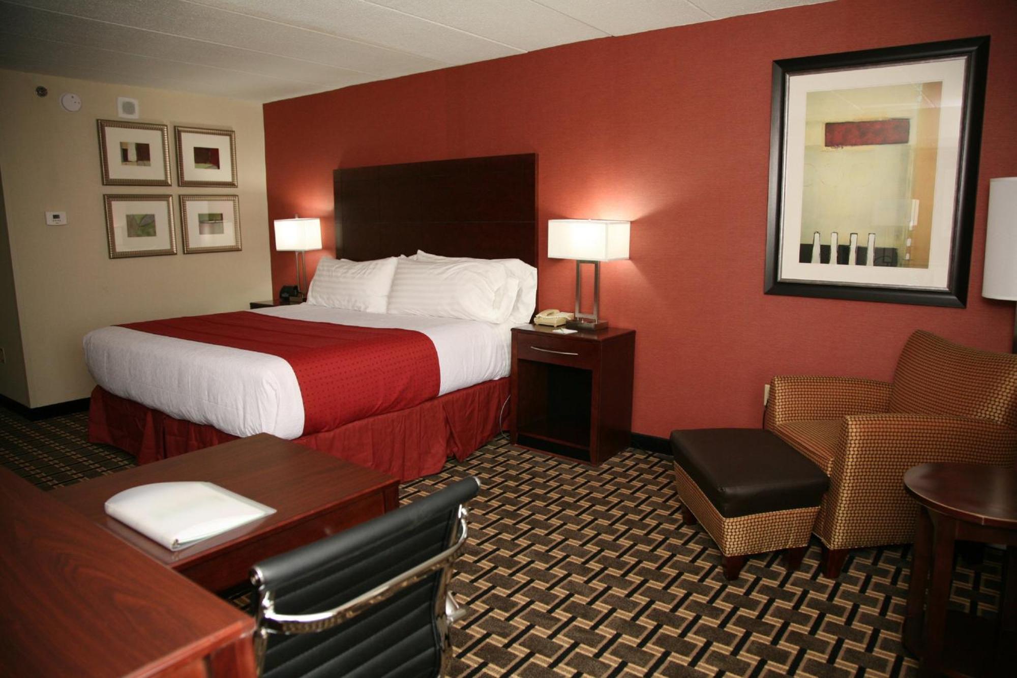 Standard King Room,1360987595:JPEG