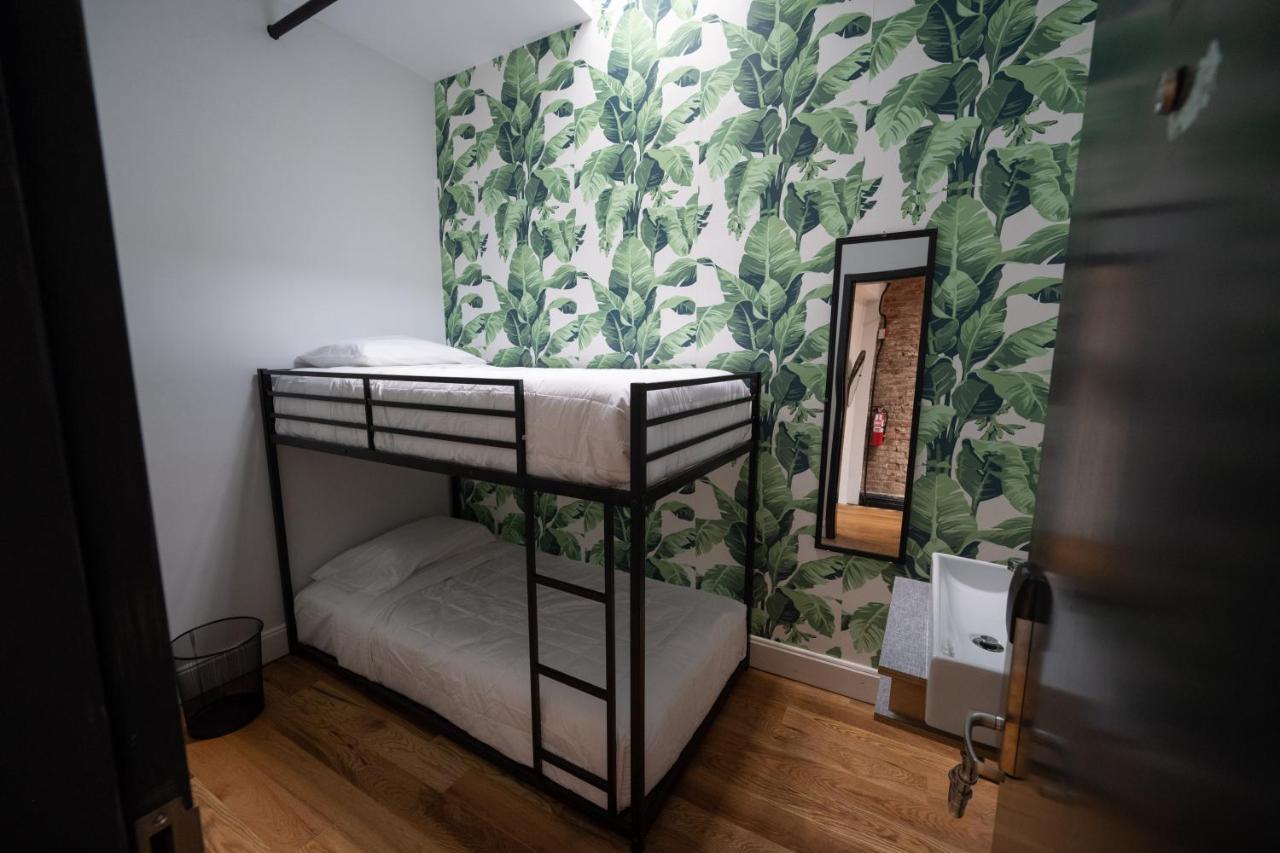 Double Room with Shared Bathroom,1292432902:JPEG