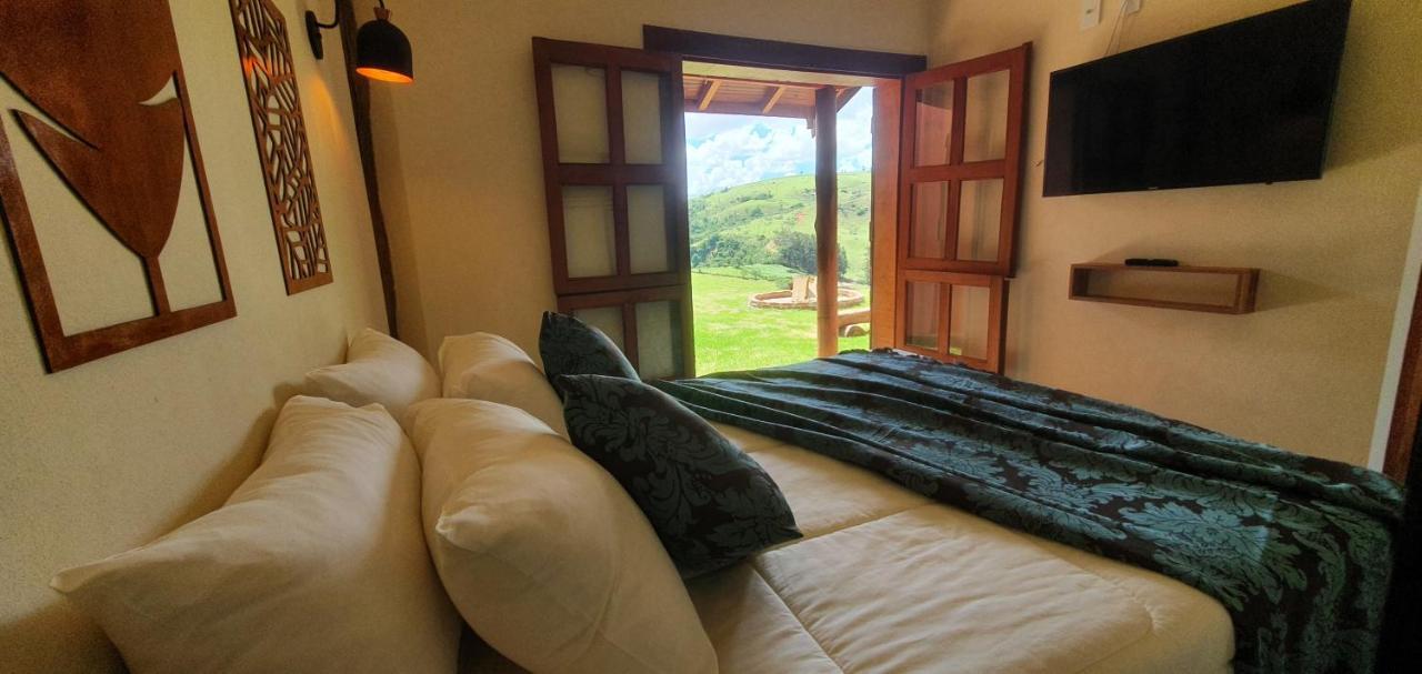 Suite with Mountain View,1301681212:JPEG