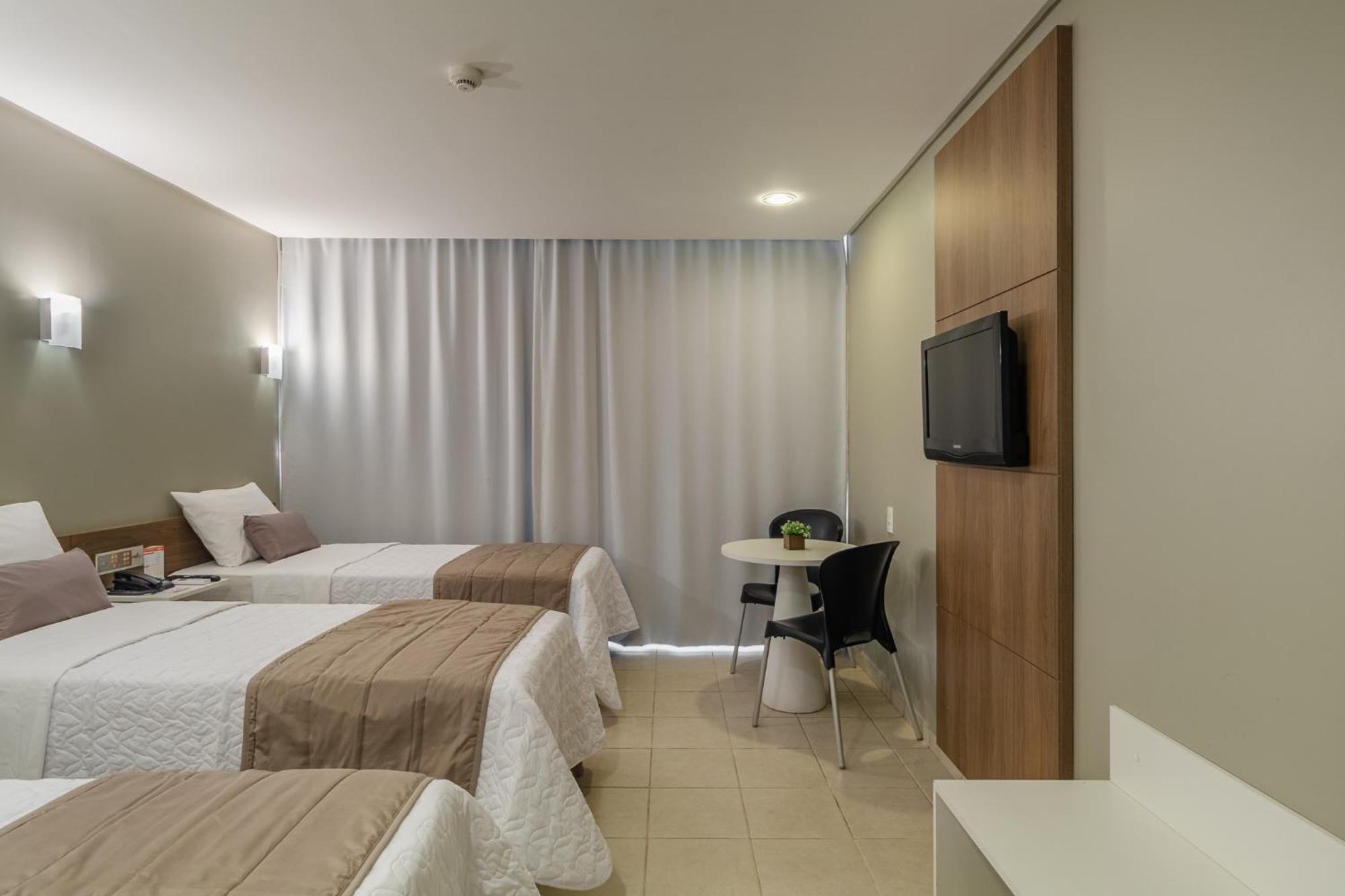 Deluxe Triple Room,1453387540:JPEG