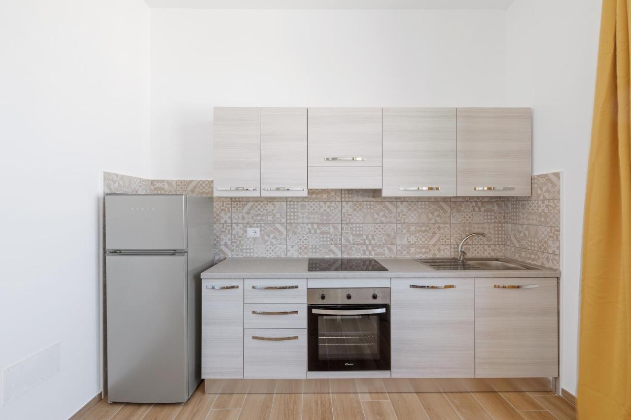 Standard Apartment,1466477942:JPEG