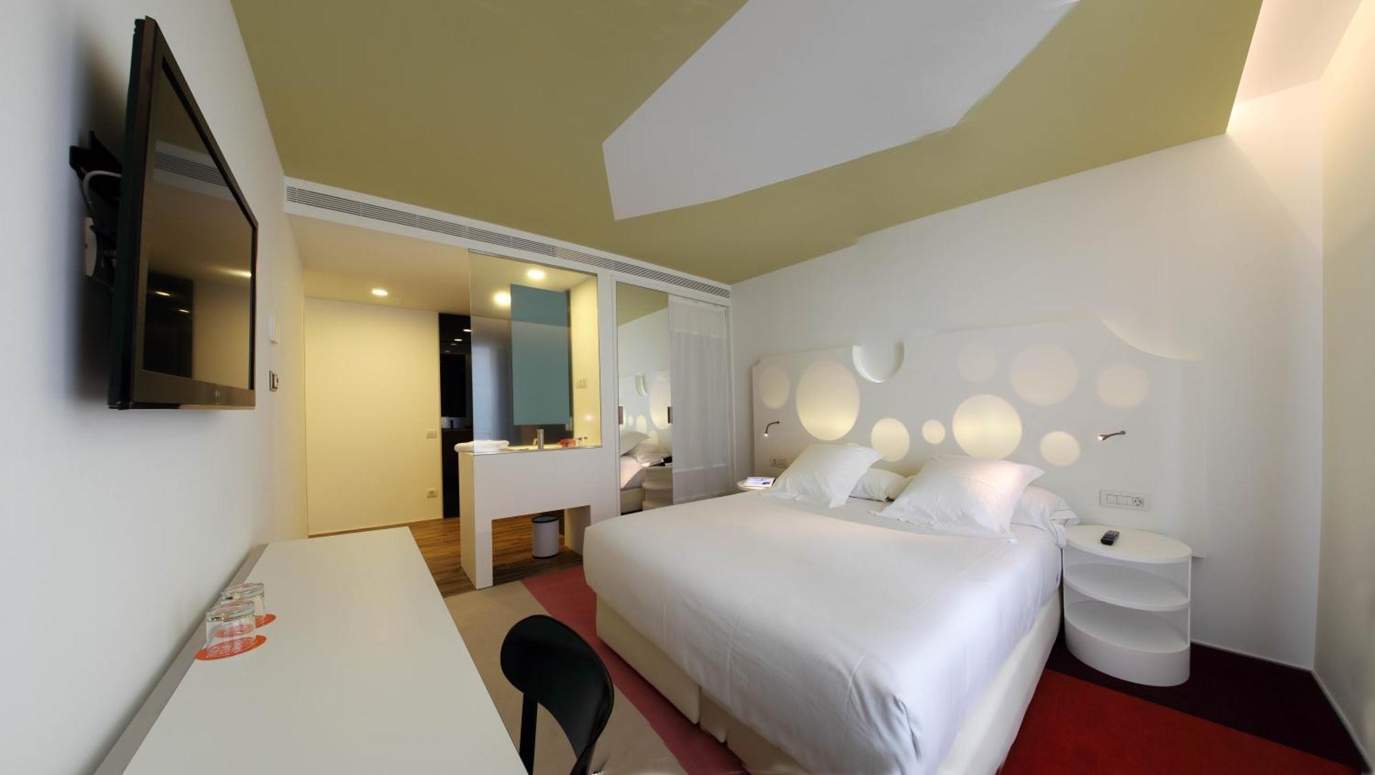 Executive Double Room,1477205008:JPEG