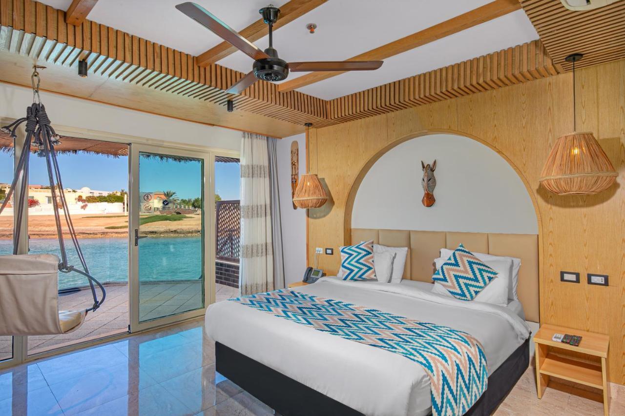 Family Suite bungalow Lagoon view,1329310592:JPEG