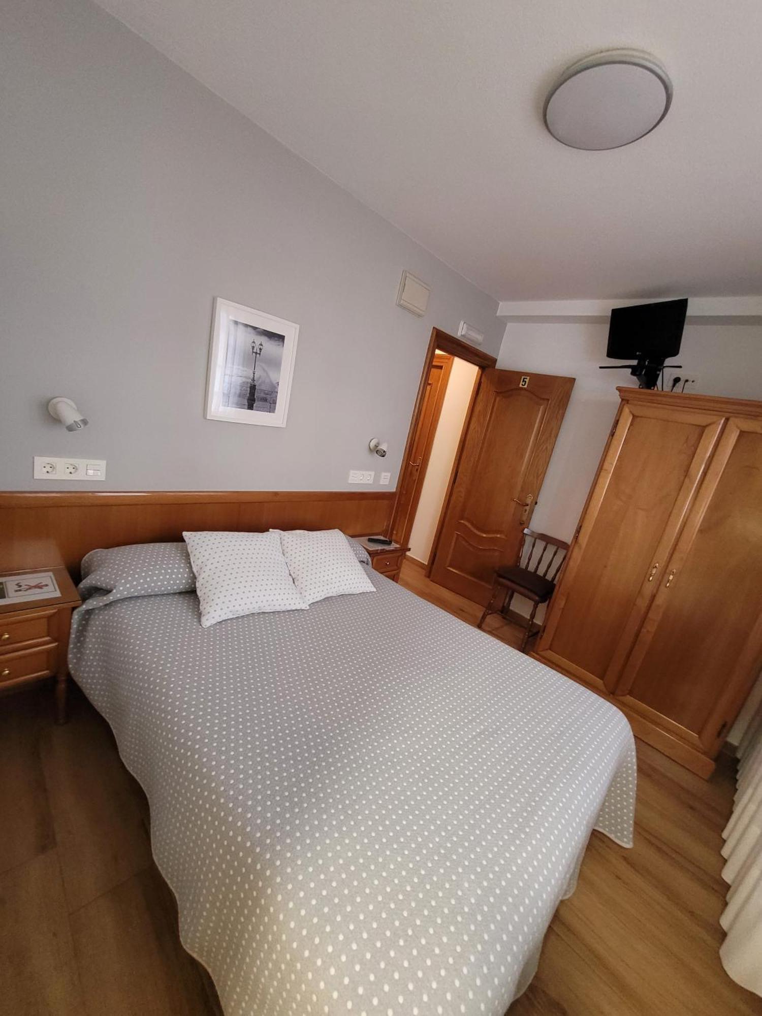 Standard Double Room,1499390977:JPEG