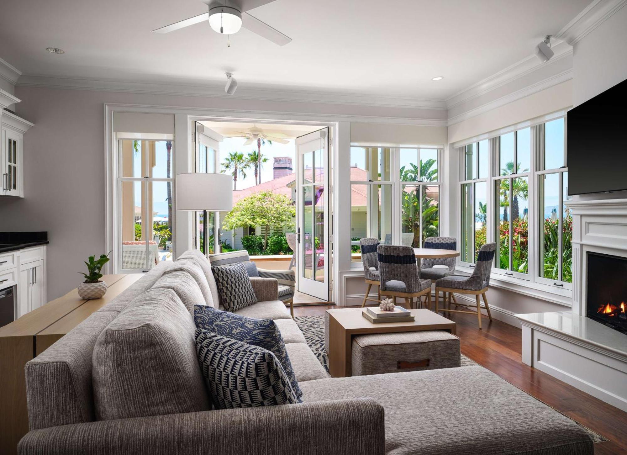 King Villa Suite with View,1516203673:JPEG