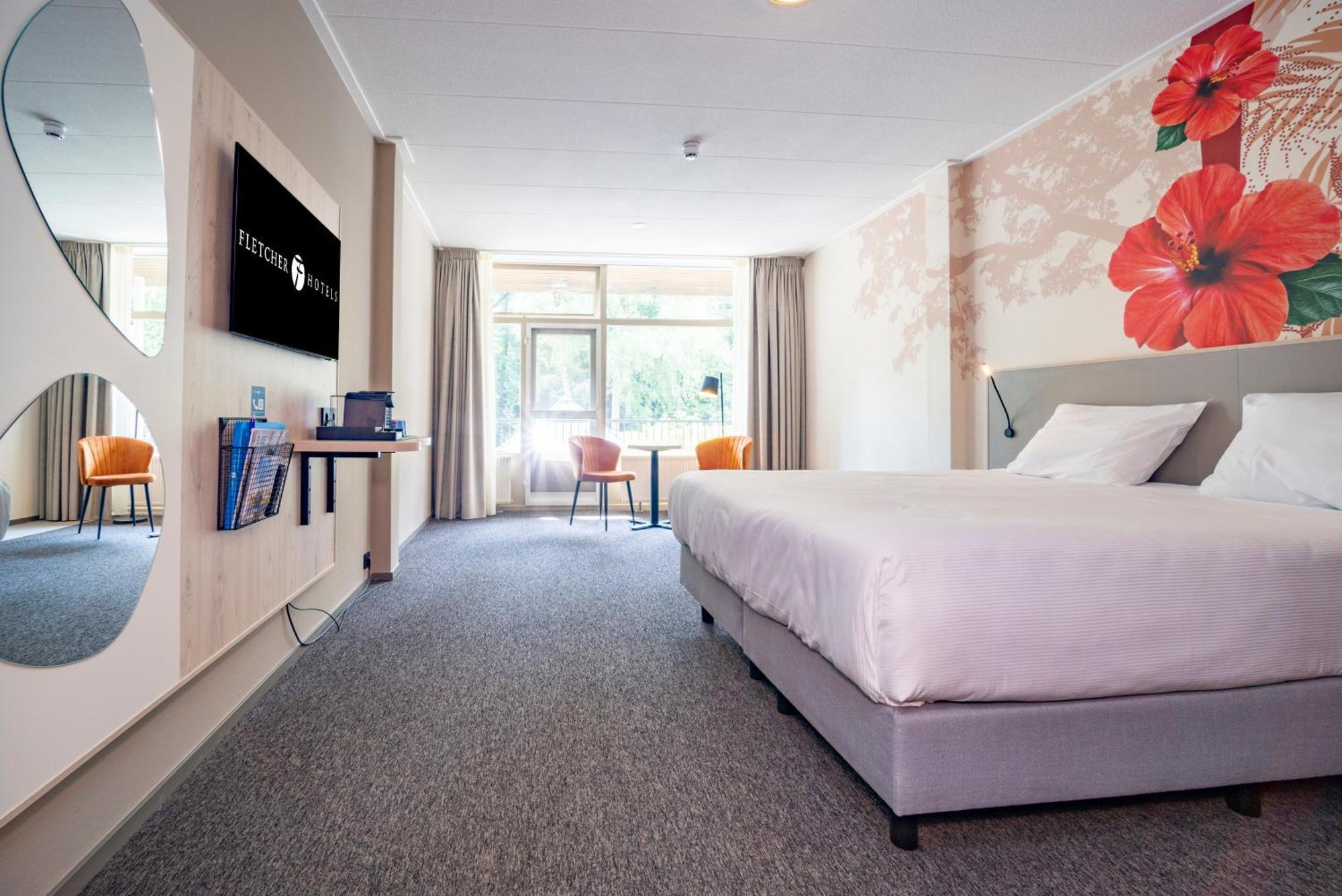Spacious Standard Double Room Balcony,1516440115:JPEG