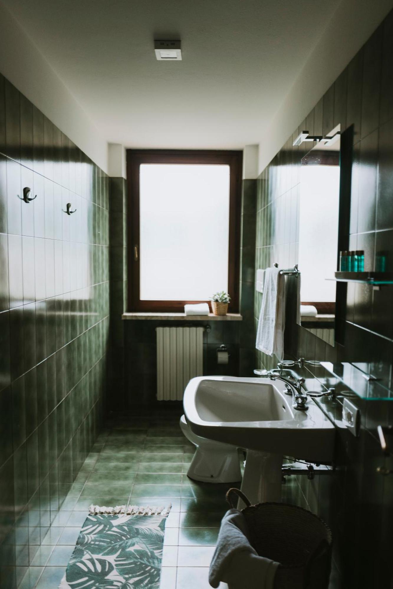 Standard Twin Room with Garden View,1536154180:JPEG