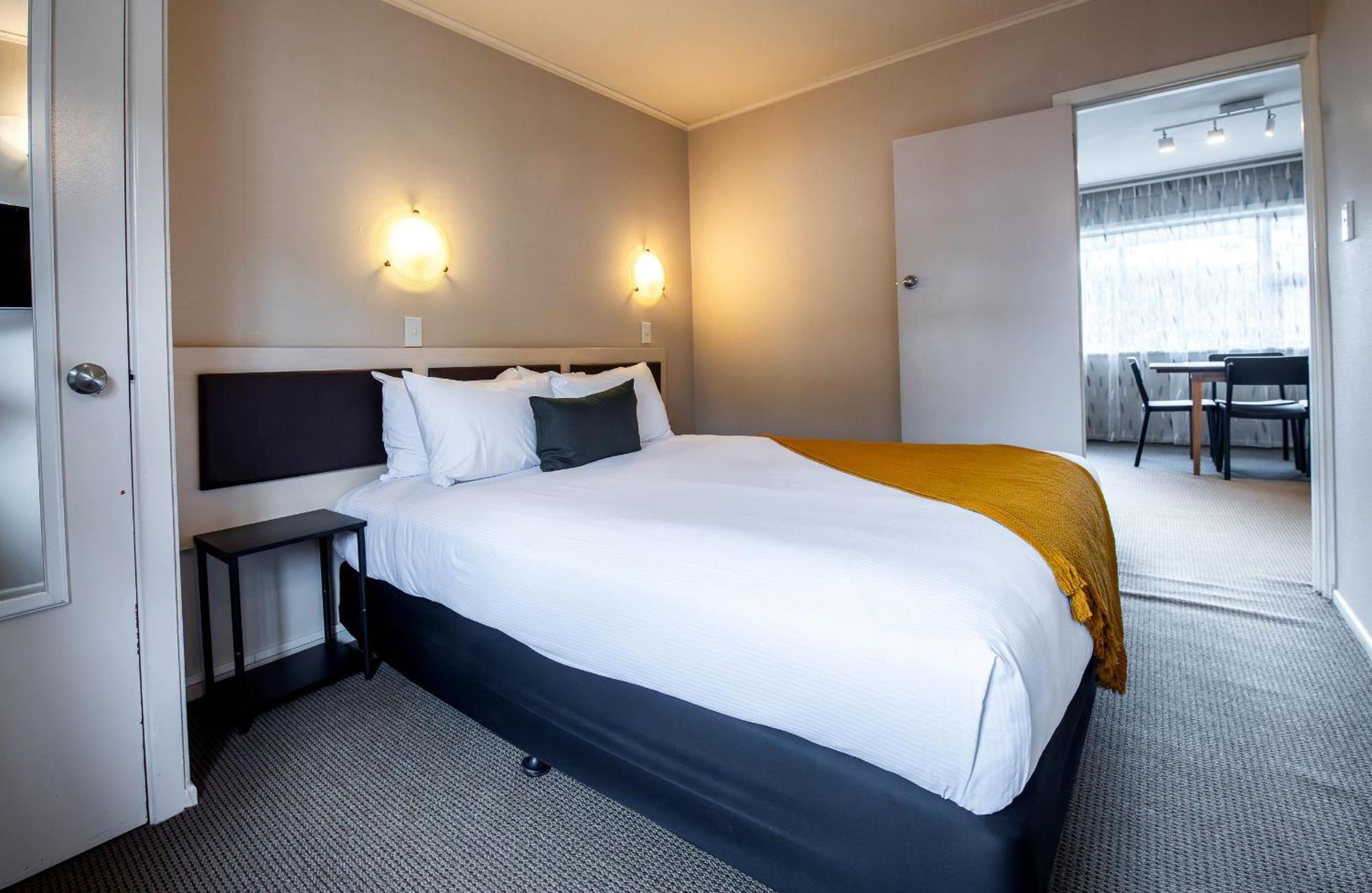 Two Bedroom Apartment,1546790074:JPEG