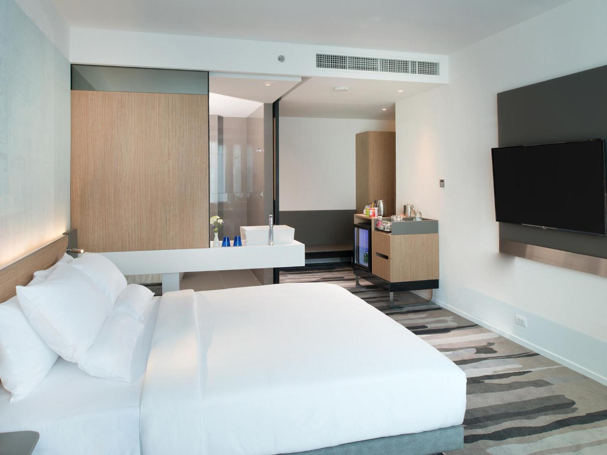 Grand Deluxe King Room with Bathtub,1588361656:JPEG