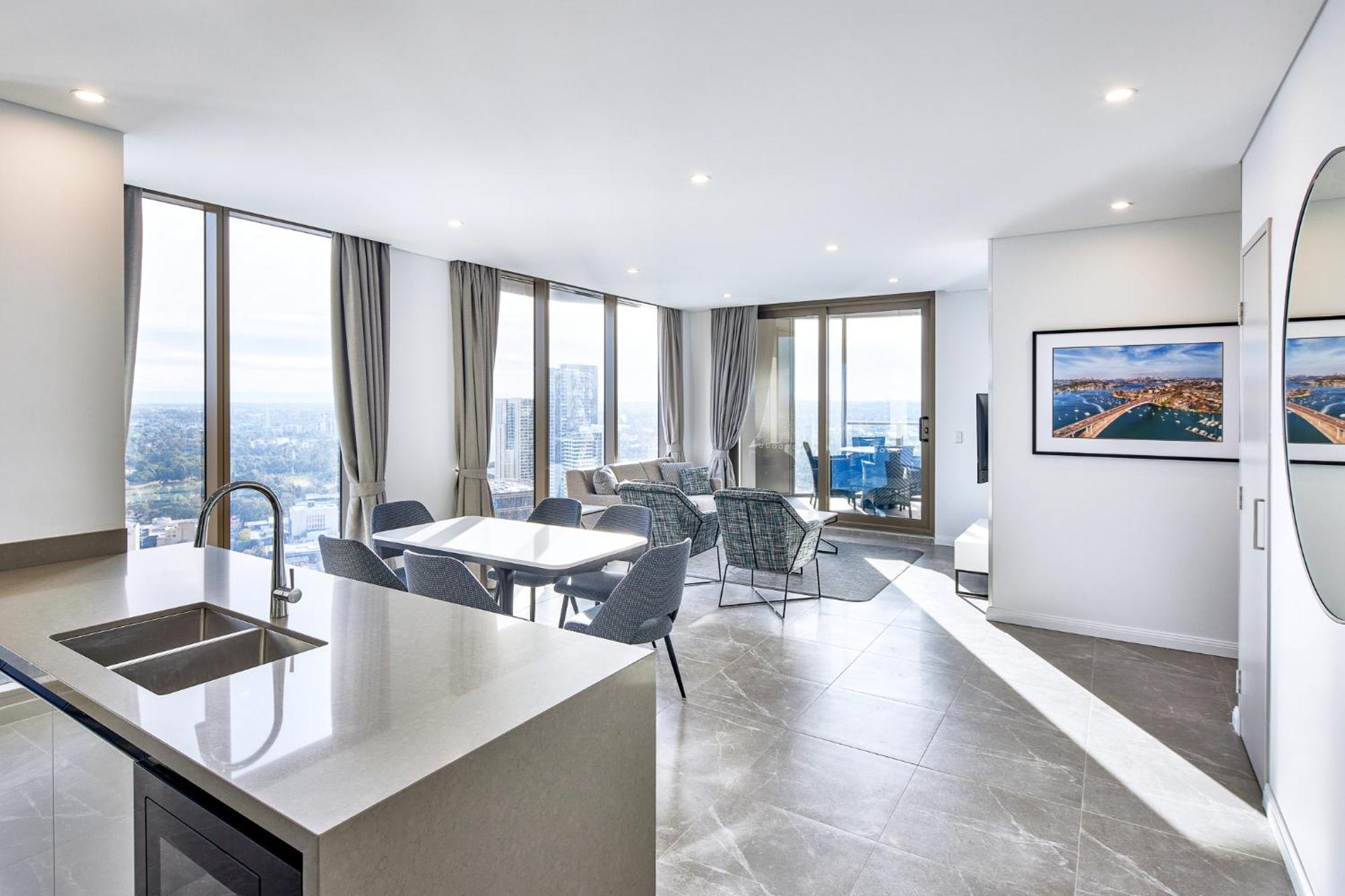 Three Bedroom Sky Suite,1556162173:JPEG