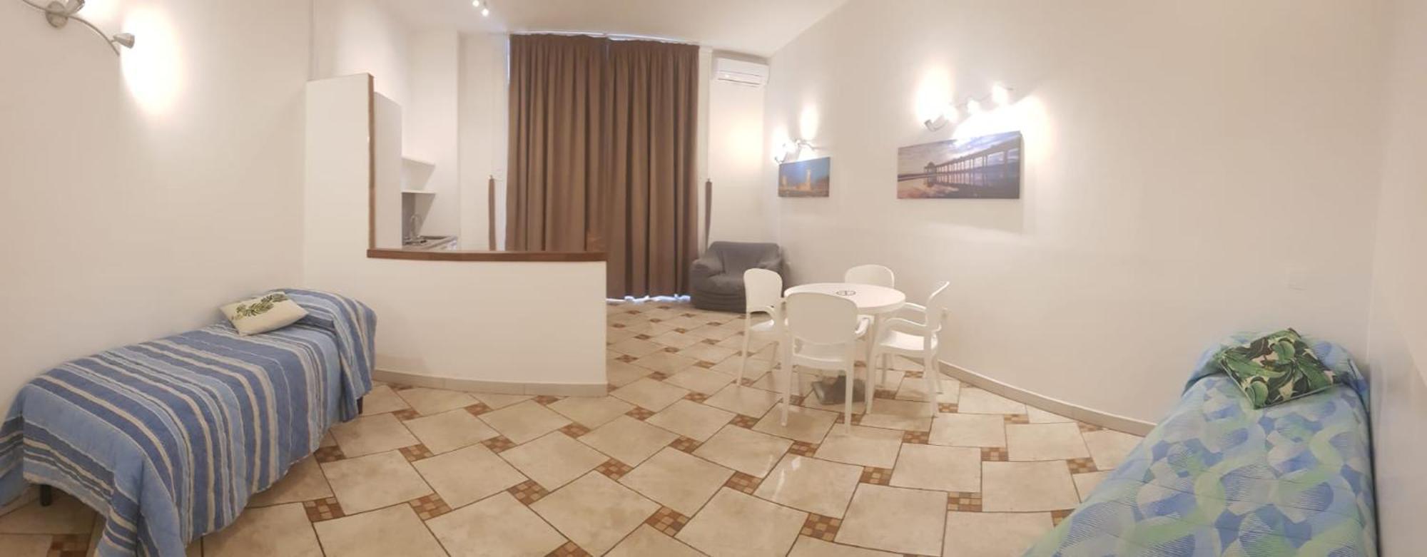 Large Suite Kitchenette,244456041:JPEG