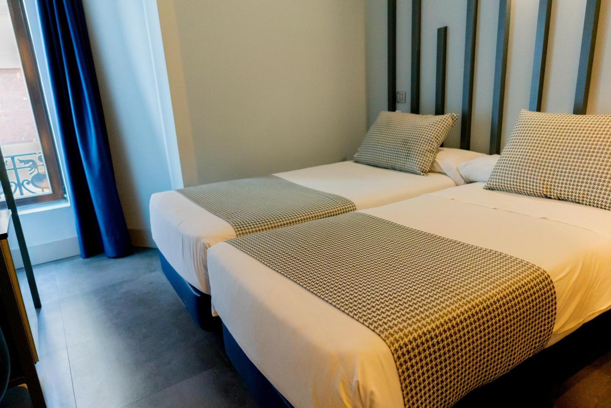 Twin Room with Private Bathroom,1569170273:JPEG