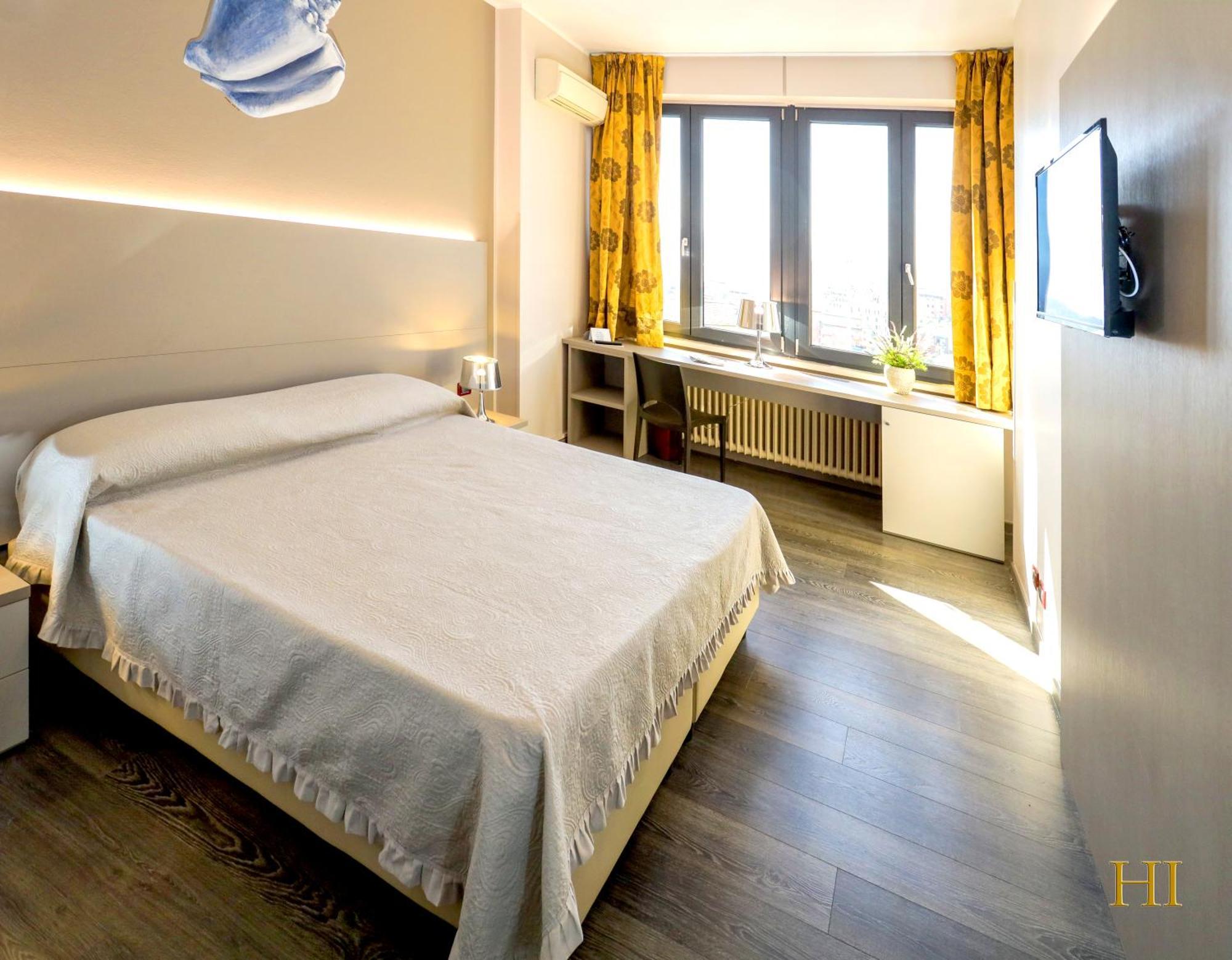 Deluxe Double or Twin Room with Sea View,1658759788:JPEG