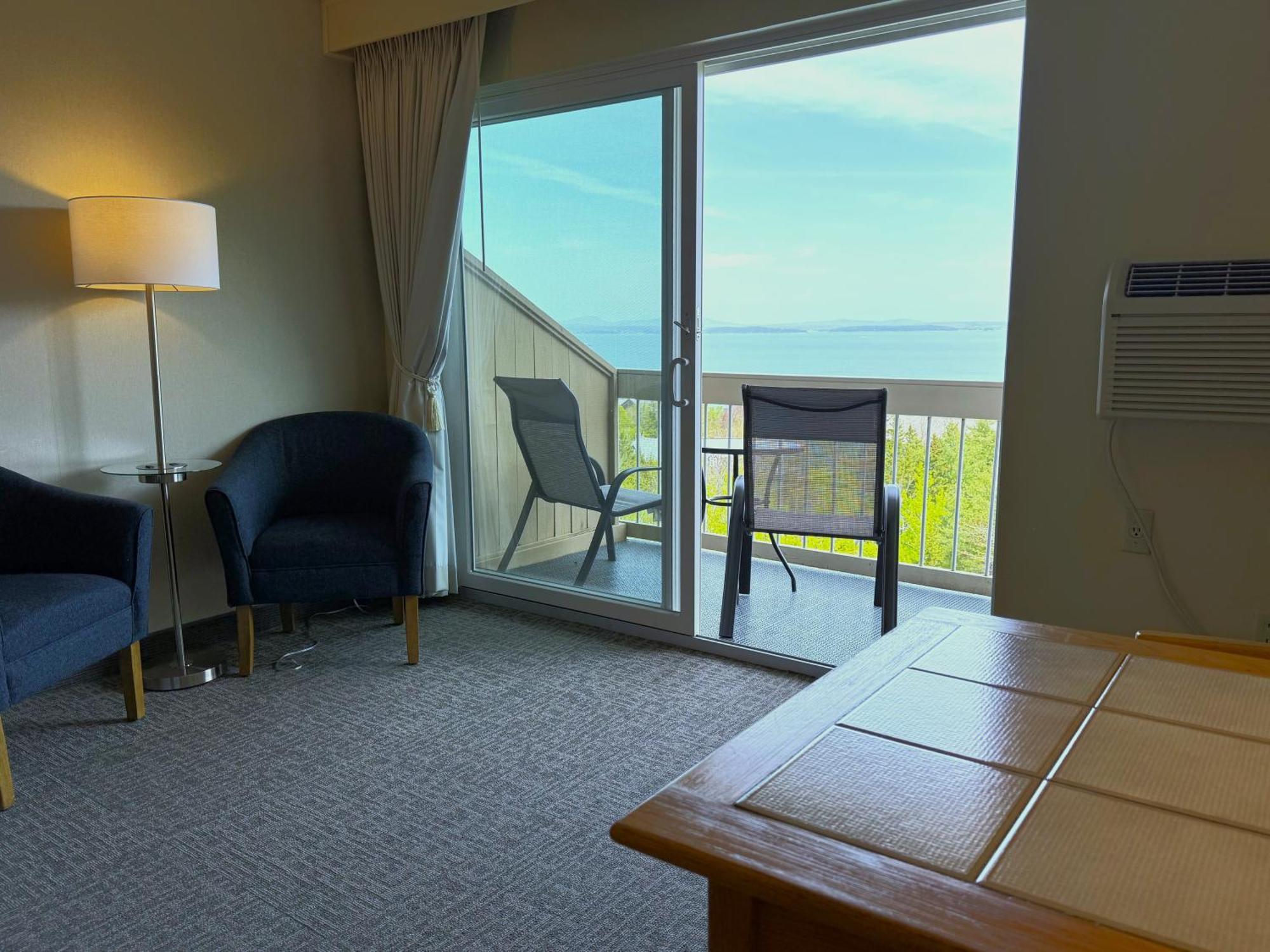 Standard Queen Room Ocean View Balcony 2 Queen Beds 2nd Floor NON-PET,1542145276:JPEG