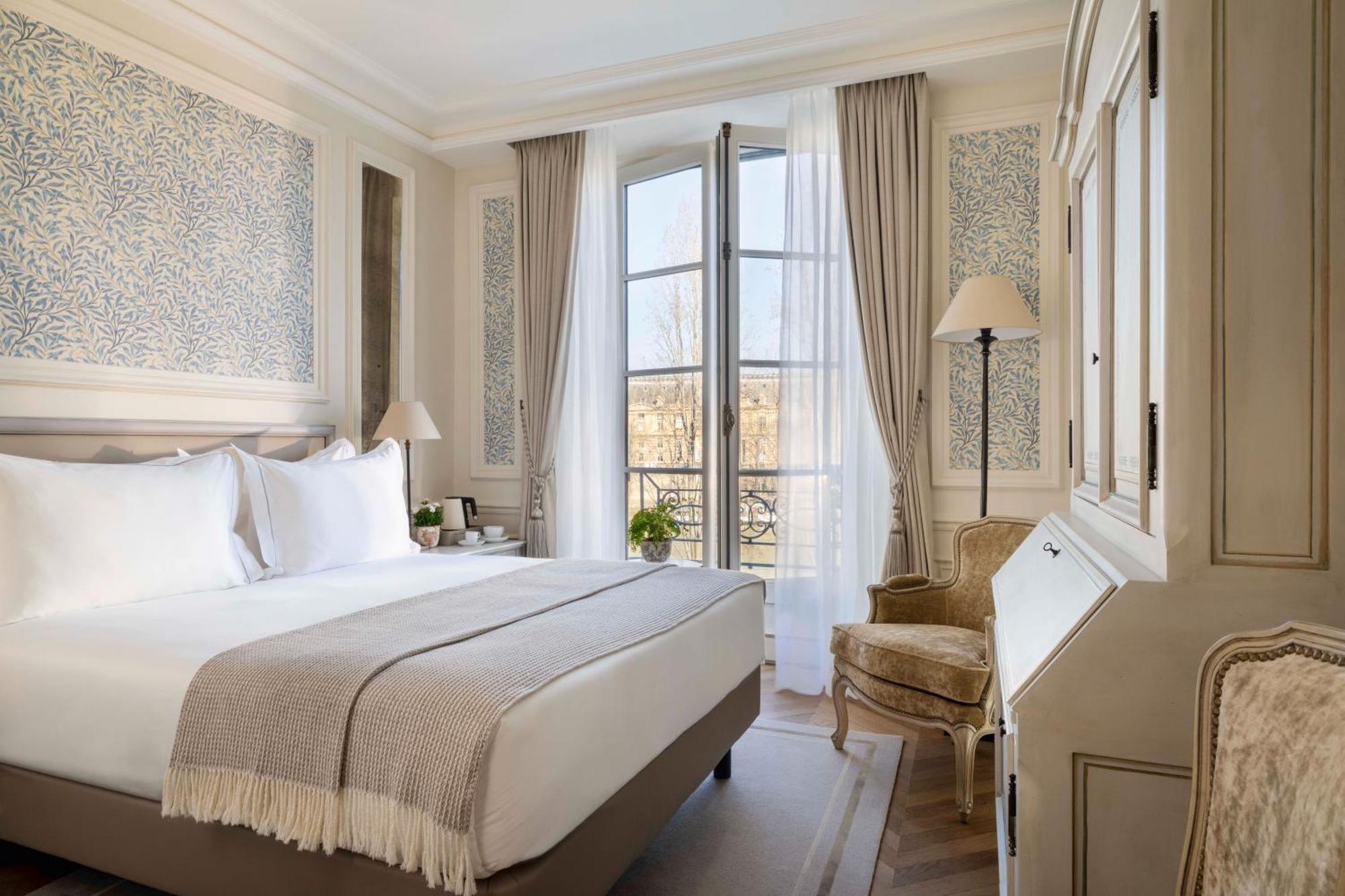 Classic Room River View,1658076843:JPEG