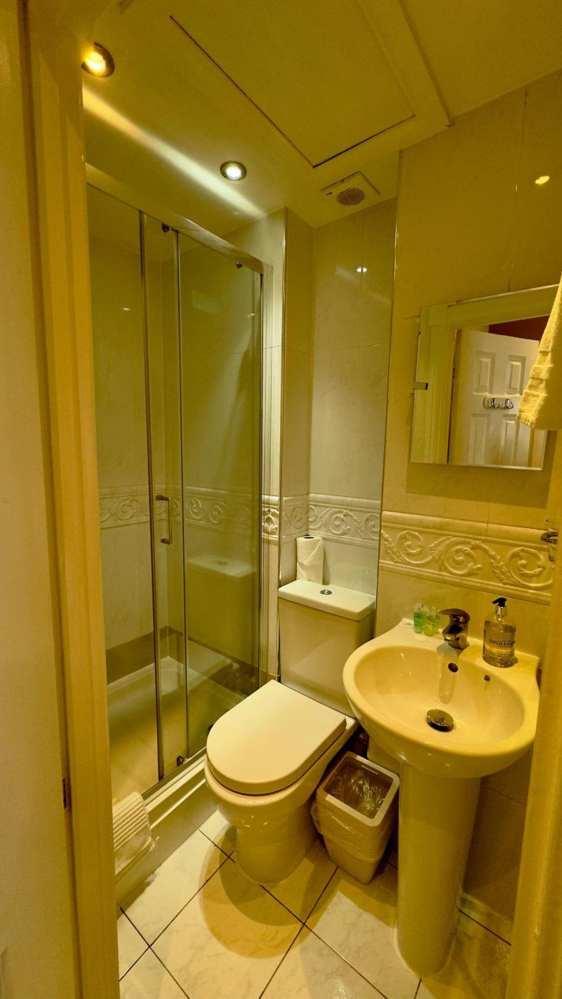 Standard Triple Room,1666655986:JPEG