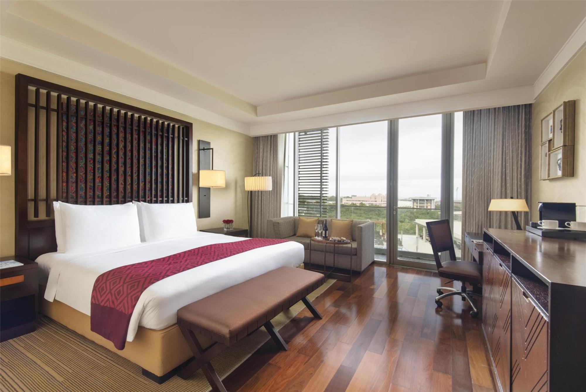 Executive Room 1 King Bed,1669038089:JPEG
