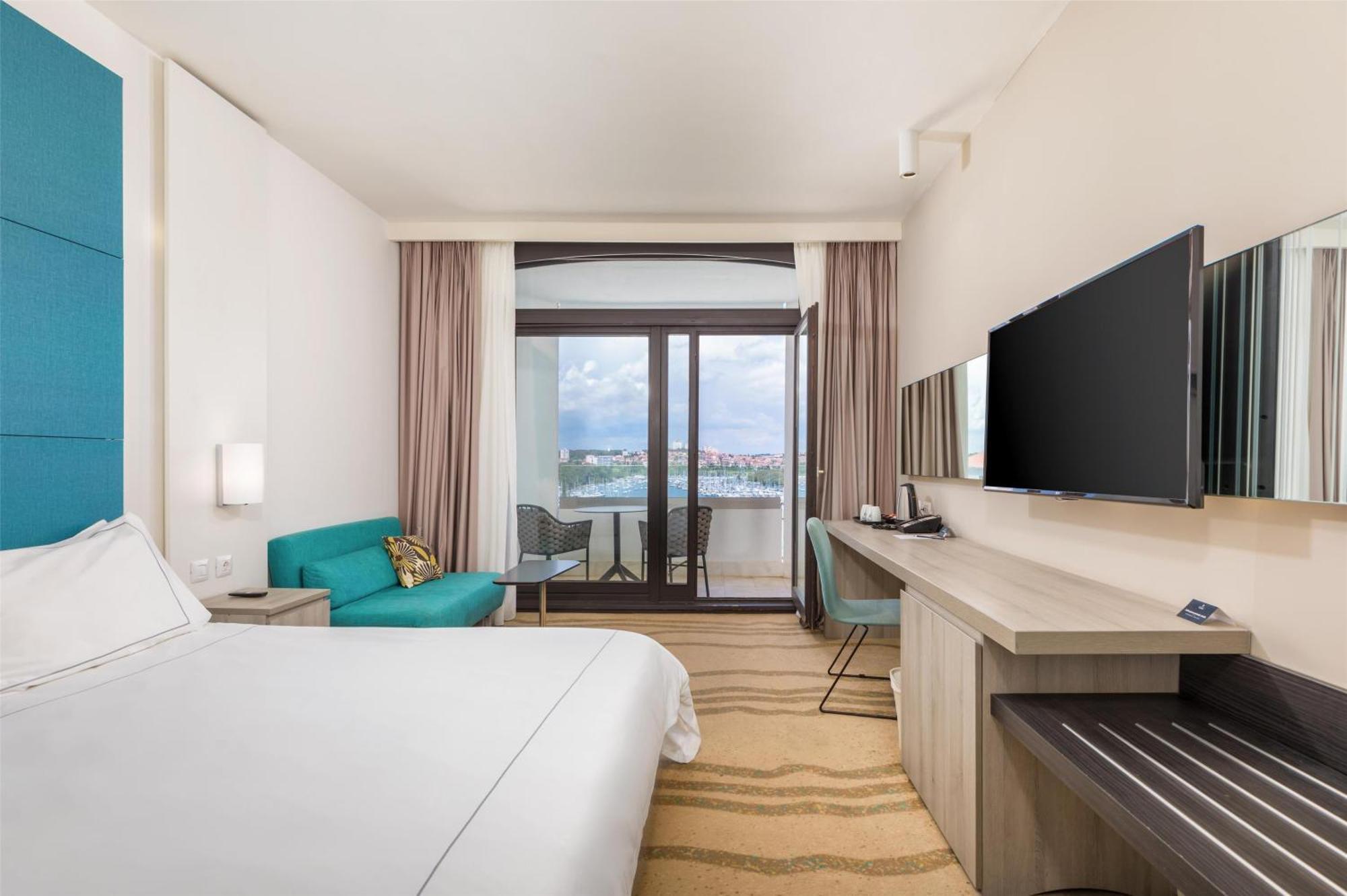 Superior Double or Twin Room with Marina View,1676752501:JPEG