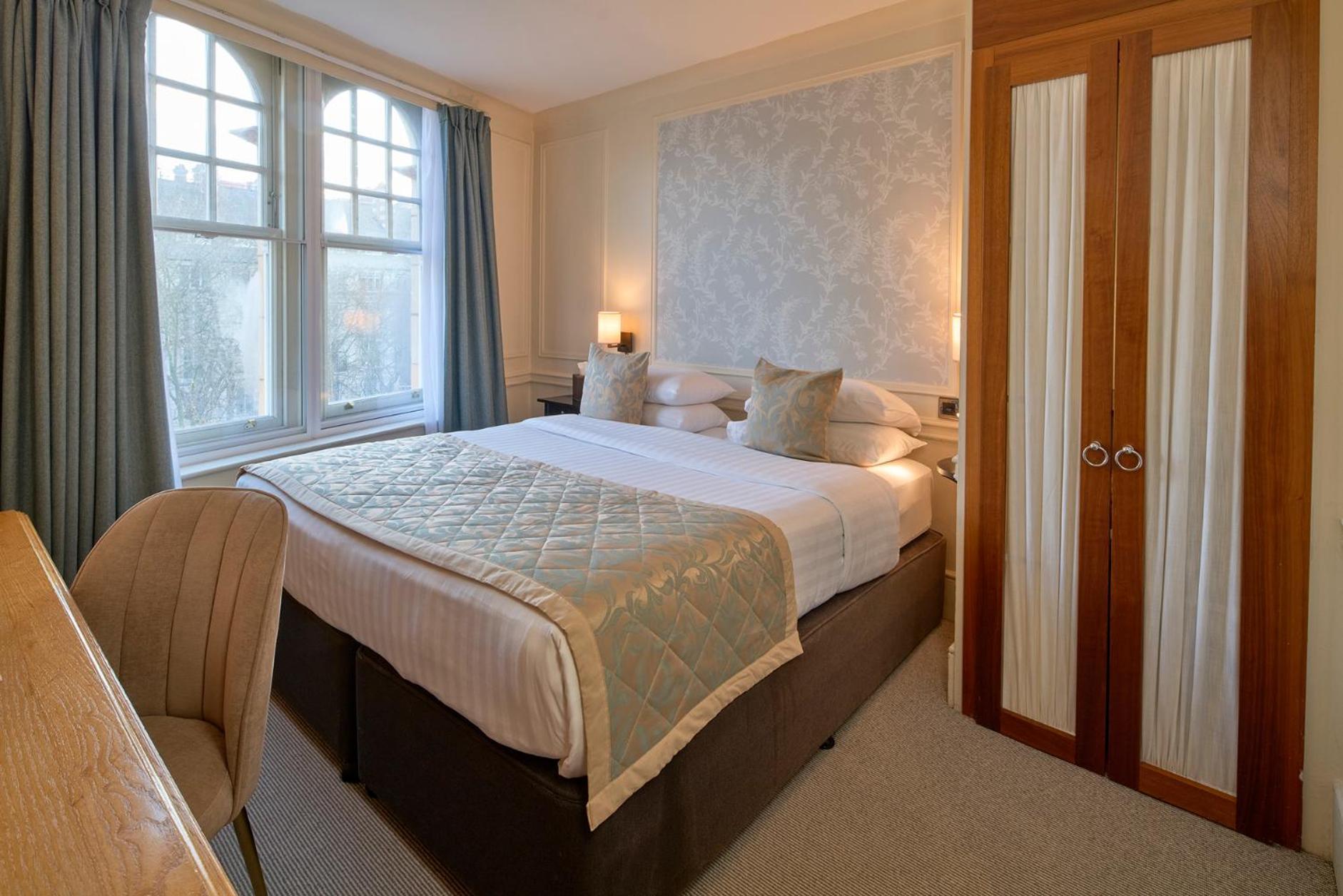 Double Room,1677853269:JPEG