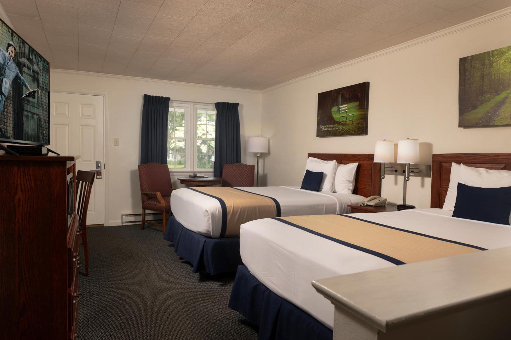 Deluxe Double Room,1677864921:JPEG