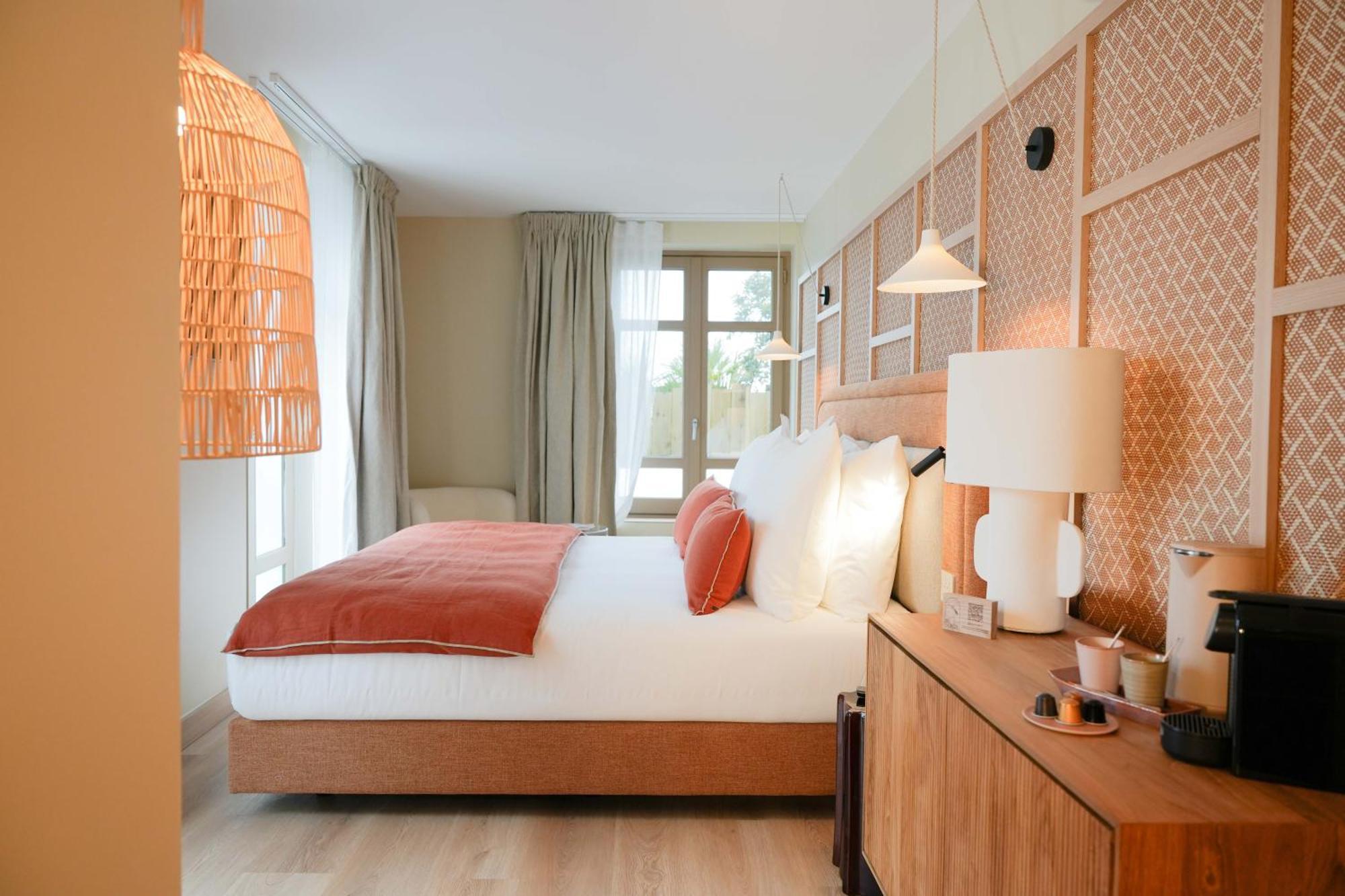 Large Double Room,1679592180:JPEG