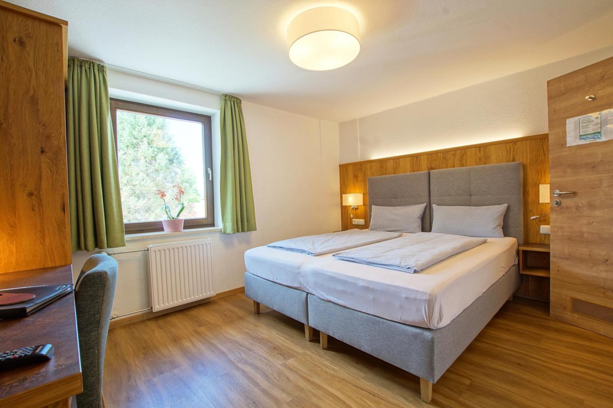Double Room,1688809465:JPEG