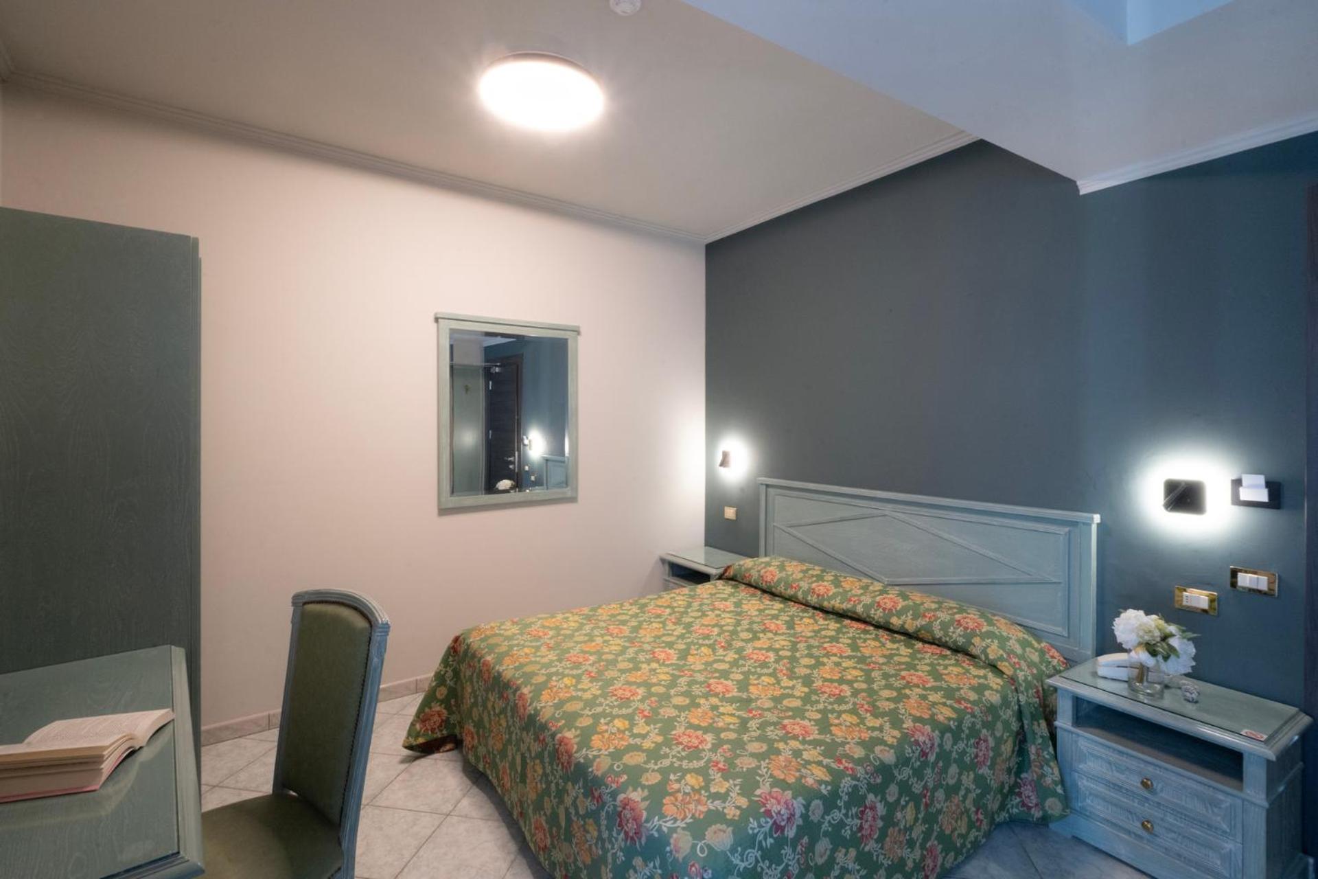Double or Twin Room,1697854528:JPEG