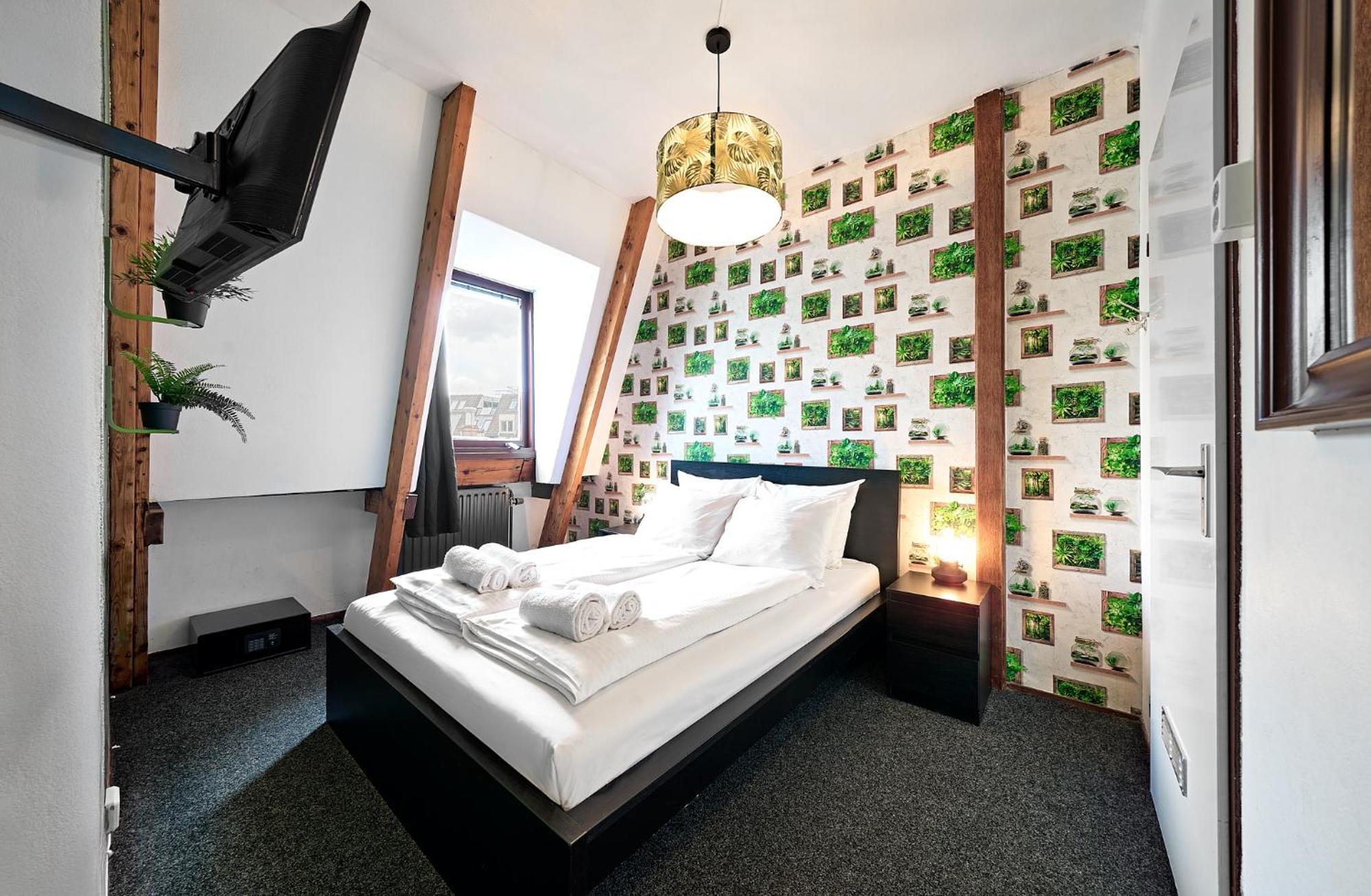 Double Room Ensuite,769836538:JPEG