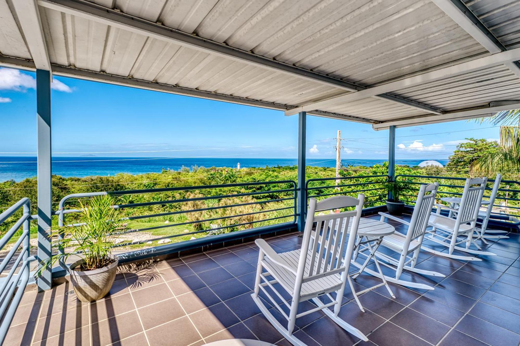 Double Room with Balcony and Sea View