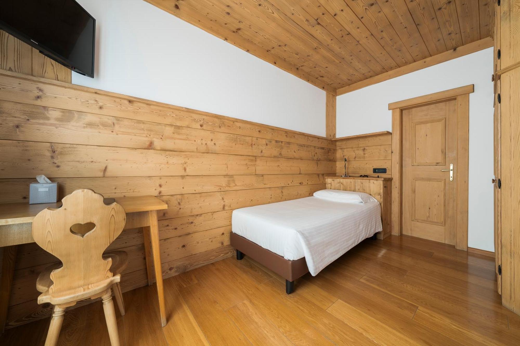 Single Room,1739391645:JPEG