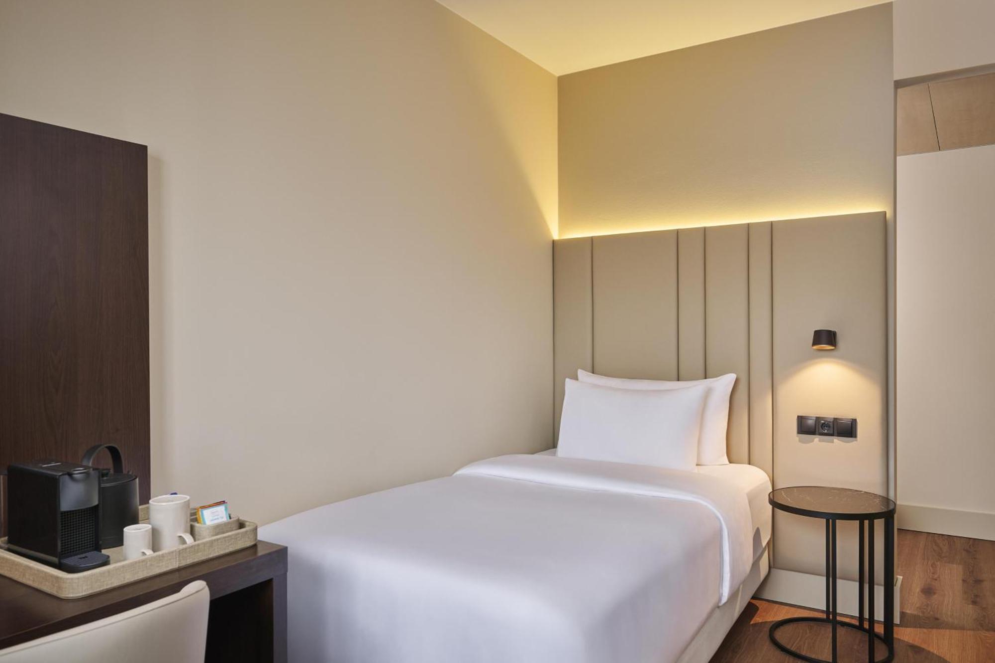 Standard Single Room,1742595396:JPEG