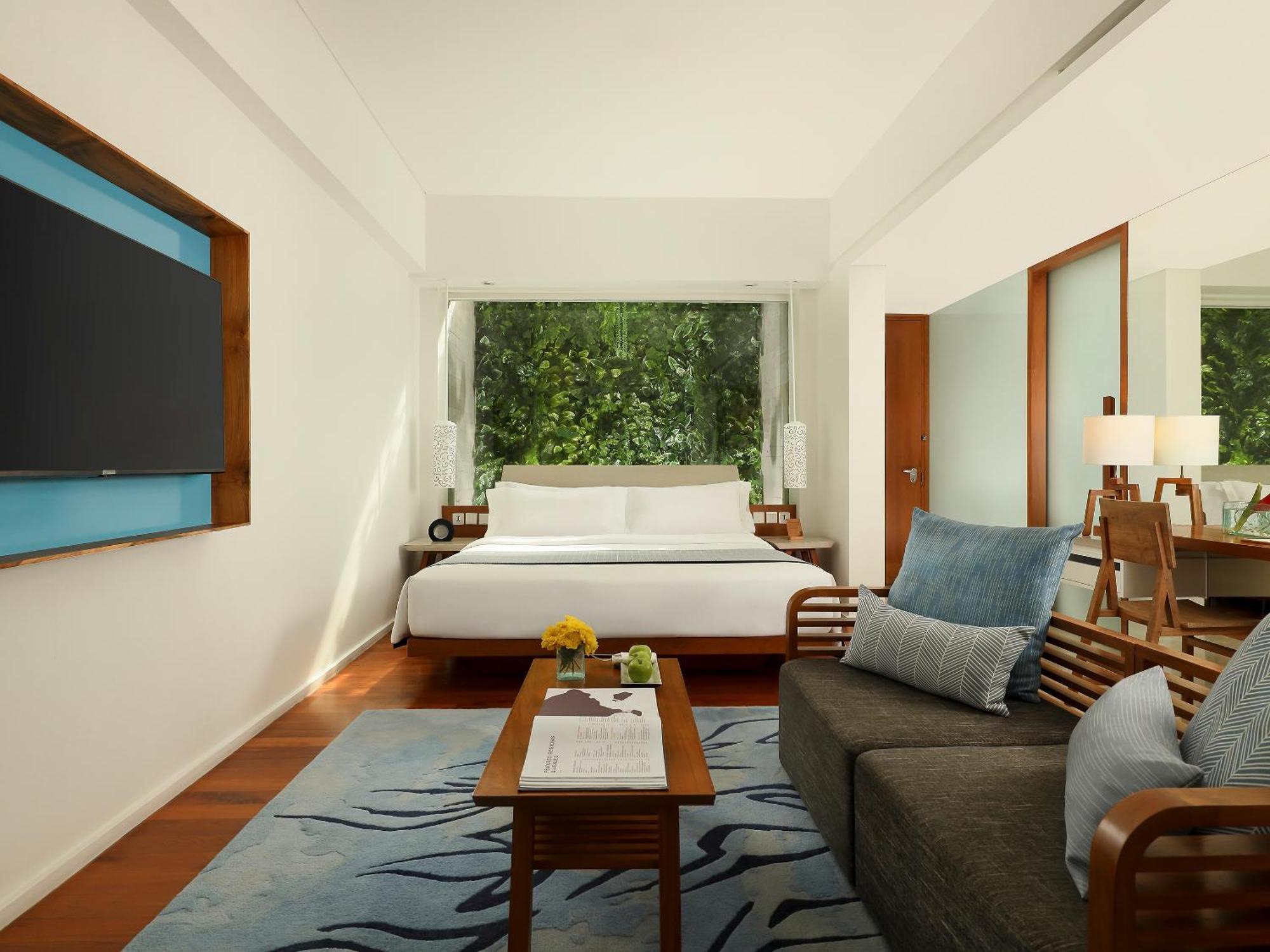 Heavenly Ocean View Pool Suite King Bed With Butler Service,1765367001:JPEG