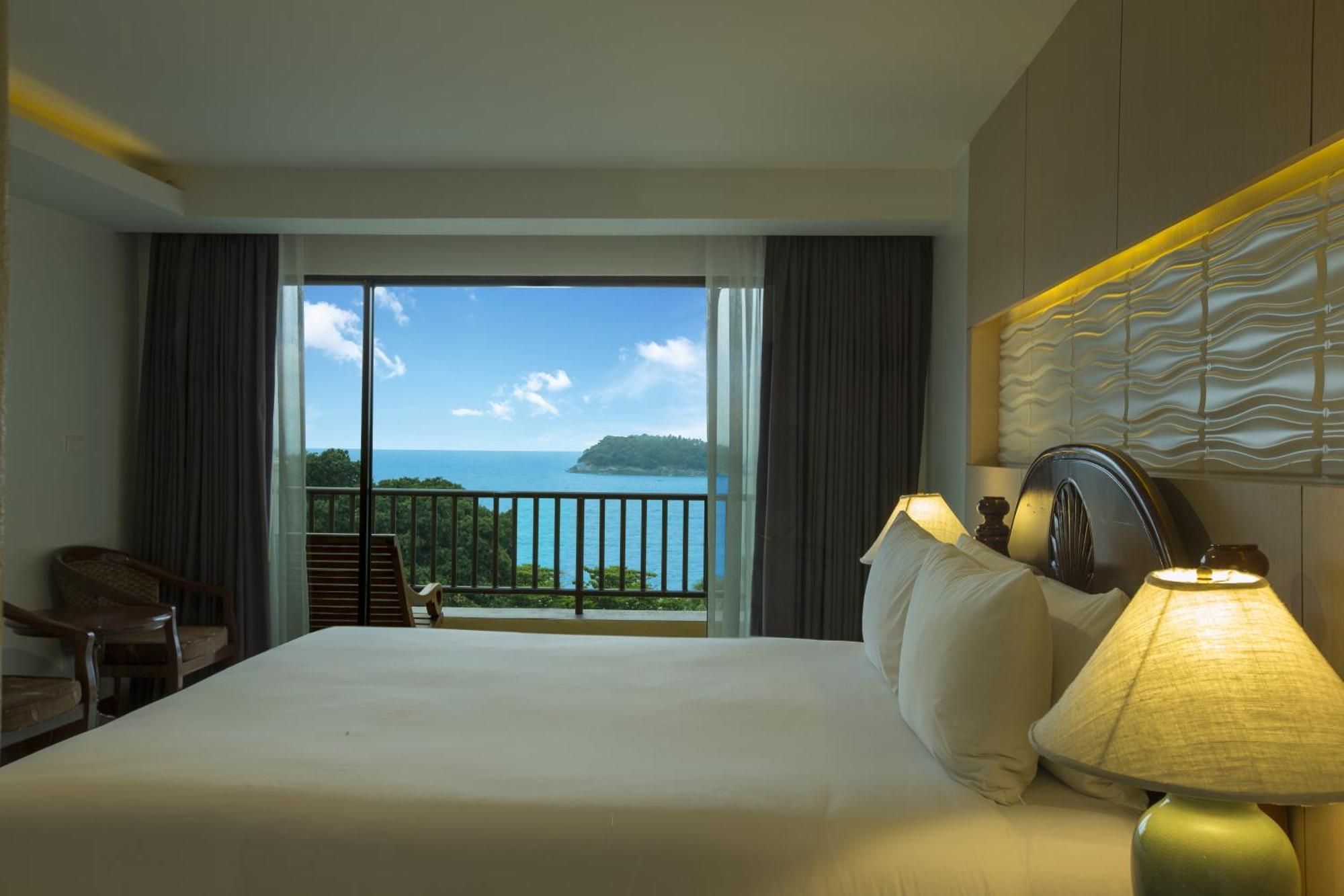 Deluxe Double or Twin Room Sea View,1433185693:JPEG