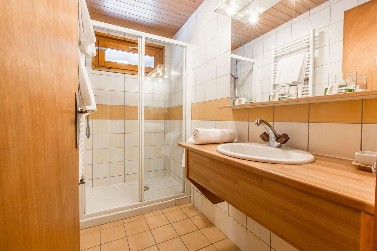 Triple Room,511242711:JPEG