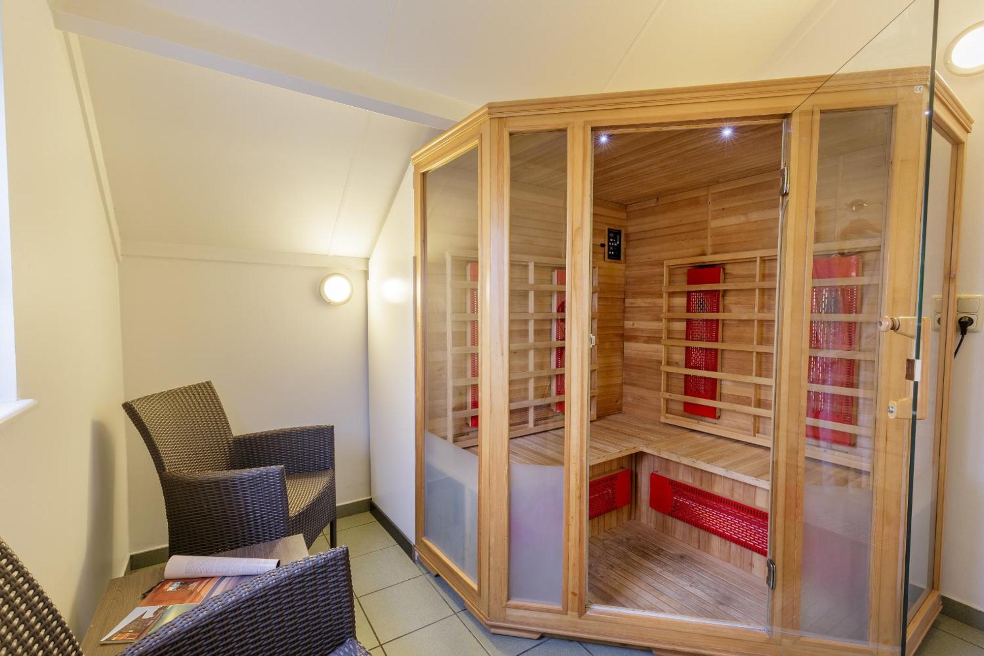 Superior Holiday Home (4 Adults),1589551322:JPEG
