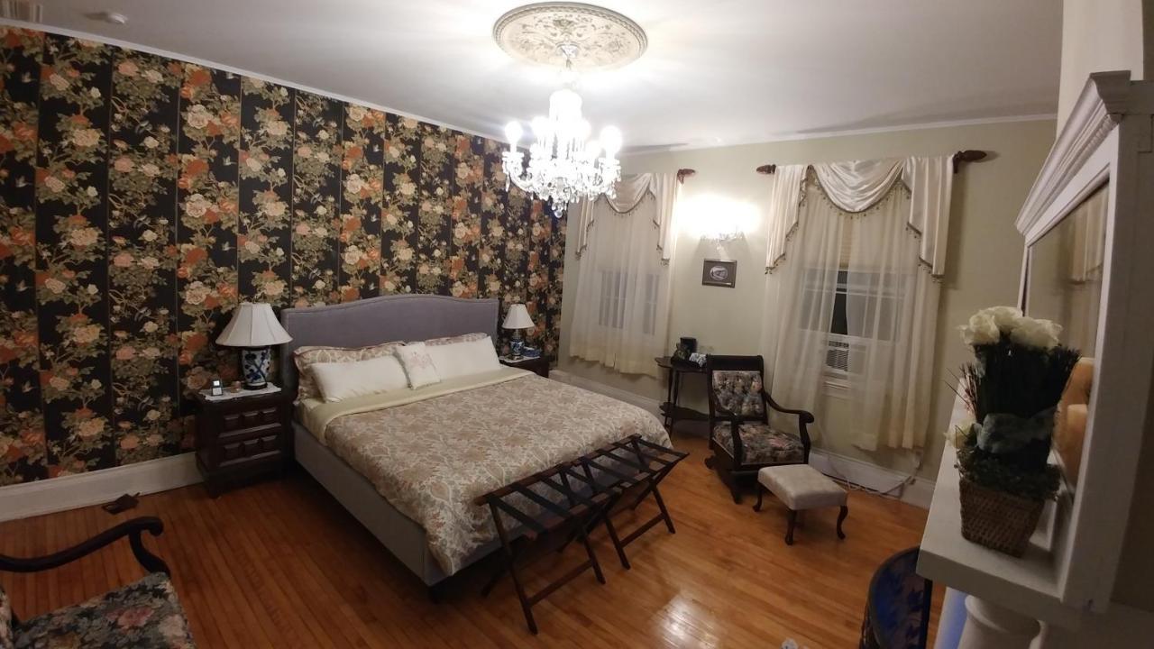 King Room,723887167:JPEG