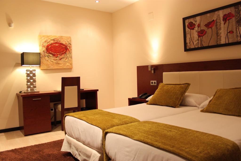 Twin Room,78985512:JPEG