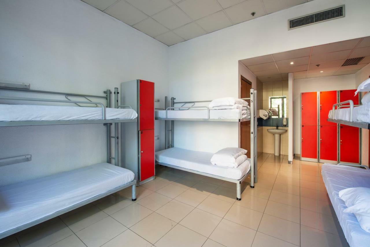 Bed in 8-Bed Mixed Dorm Ensuite,799150026:JPEG