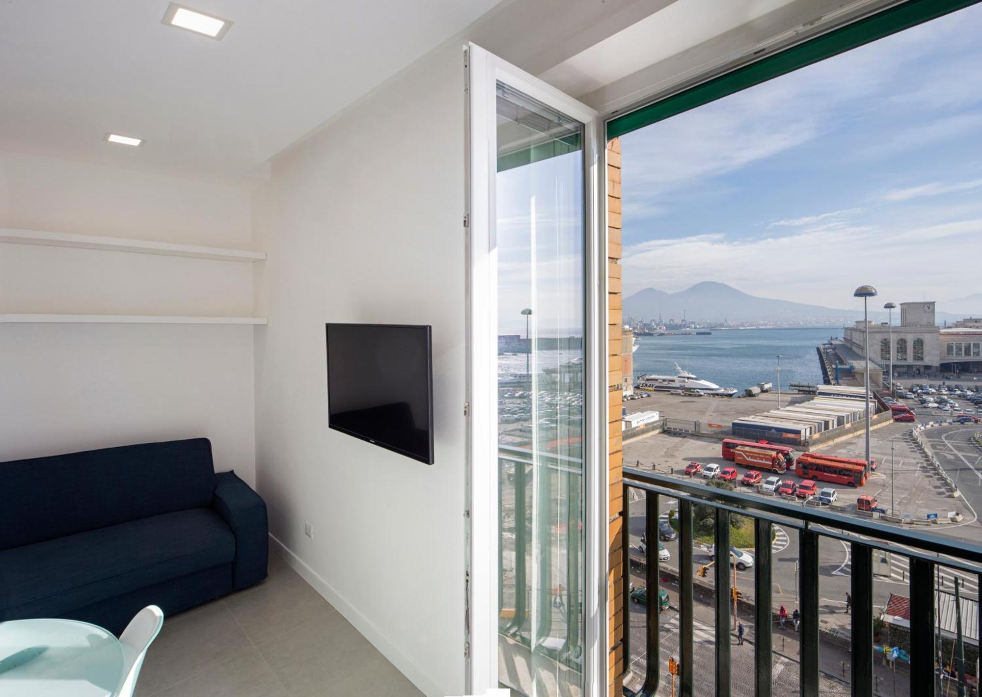 Apartment with Sea View,822917333:JPEG